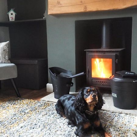 Large Cottage, Beach, Pubs Shops, Netflix, Bbq, Dog Friendly Hunmanby Exterior photo